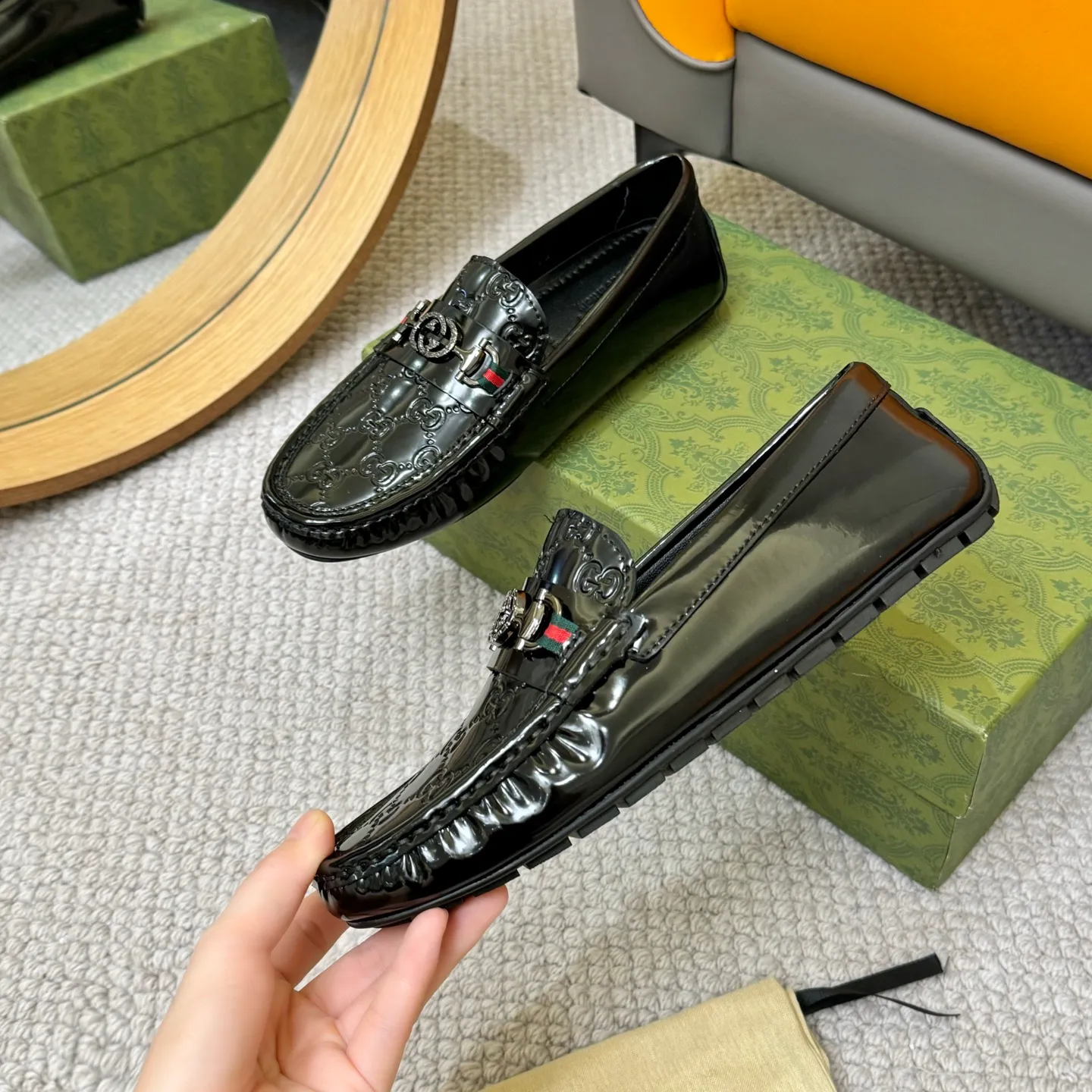Men's shoes 💰420 (Yangli) Gucci* - the top version of Gucci classic beanie shoes! It is made of imported original cowhide and has a comfortable first layer of sheepskin lining! Original wear-resistant rubber outsole! High quality products! Size 38-46, with shoe dial, cloth bag, card